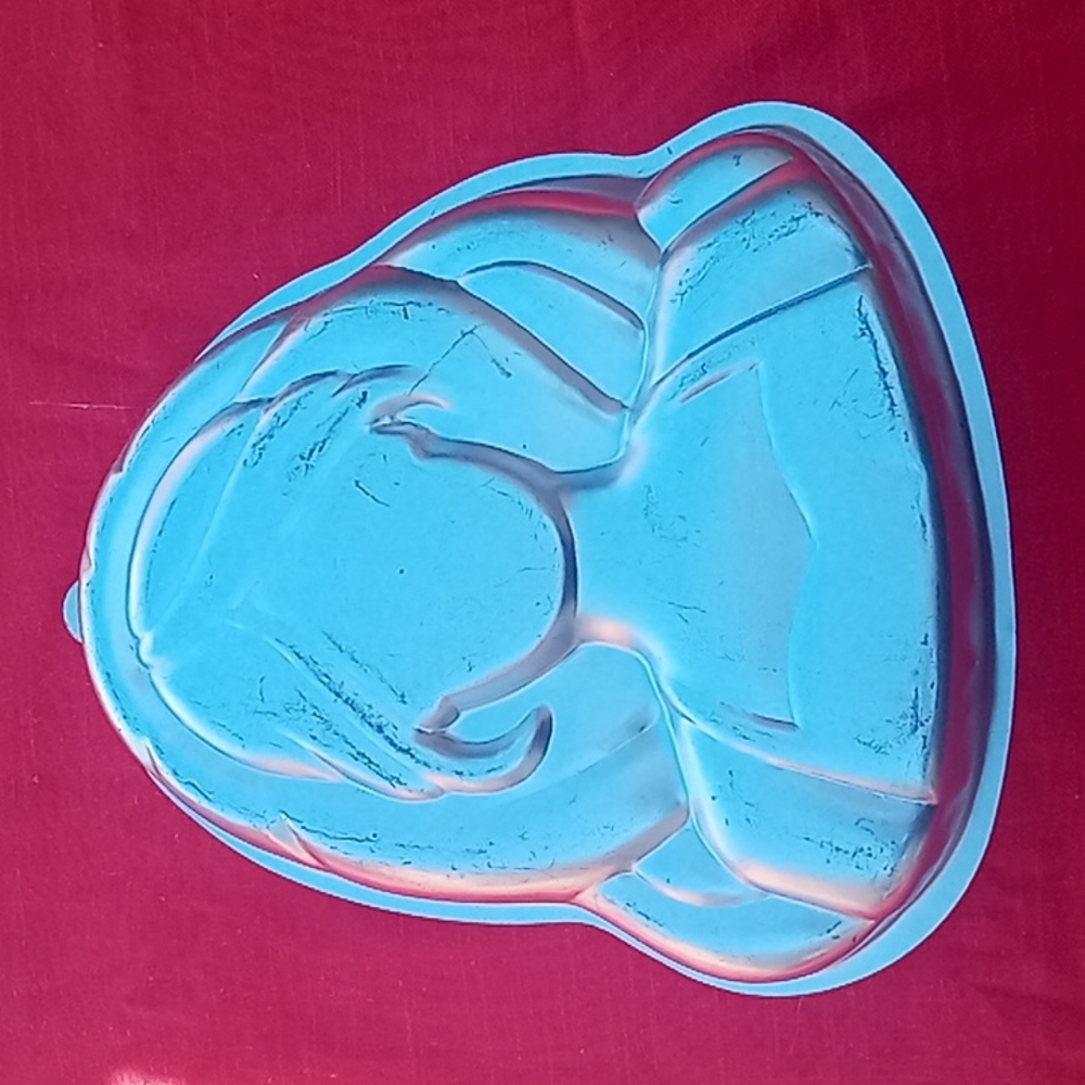 2012 Wilton Barbie Cake Pan